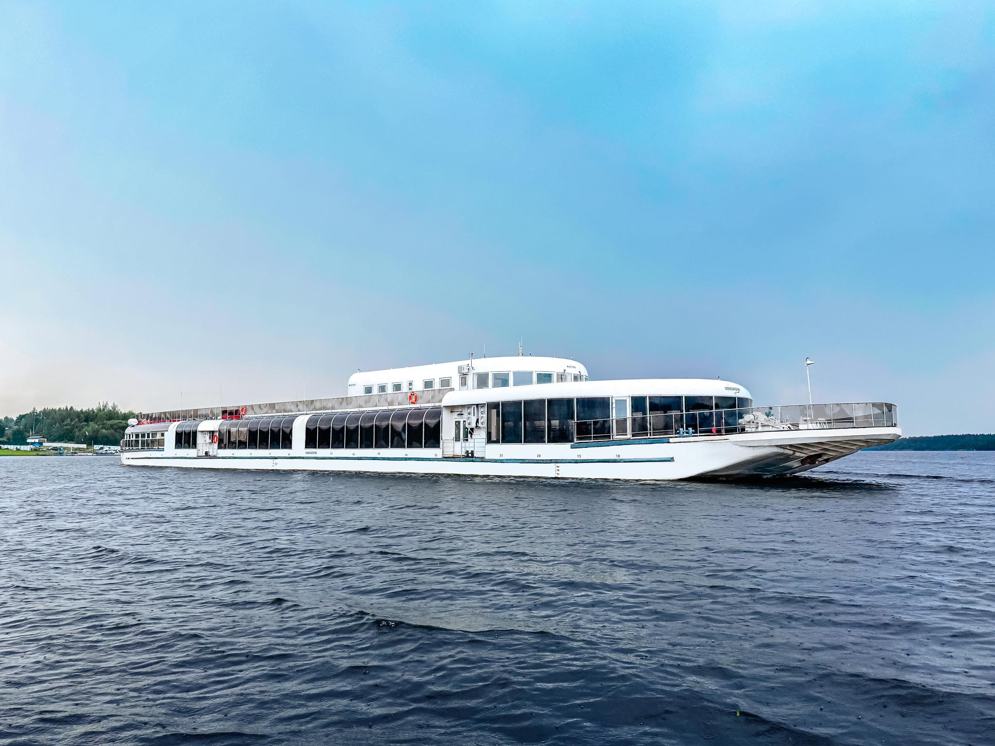 Премиум выпускной на теплоходе «Александрия»